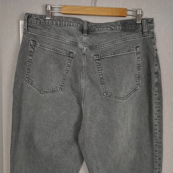 Abercrombie & Fitch Curve Love Ultra High Rise 90s Straight Jean Size 33/16R - Picture 11 of 16